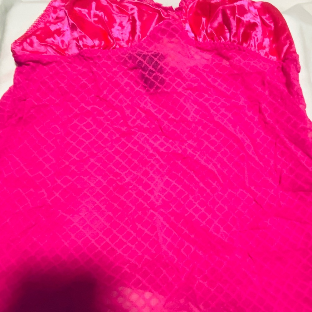 Smart & sexy sleepwear Neon Pink top